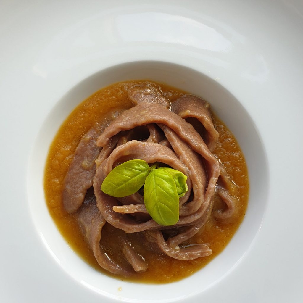 Tagliatelle alla carruba